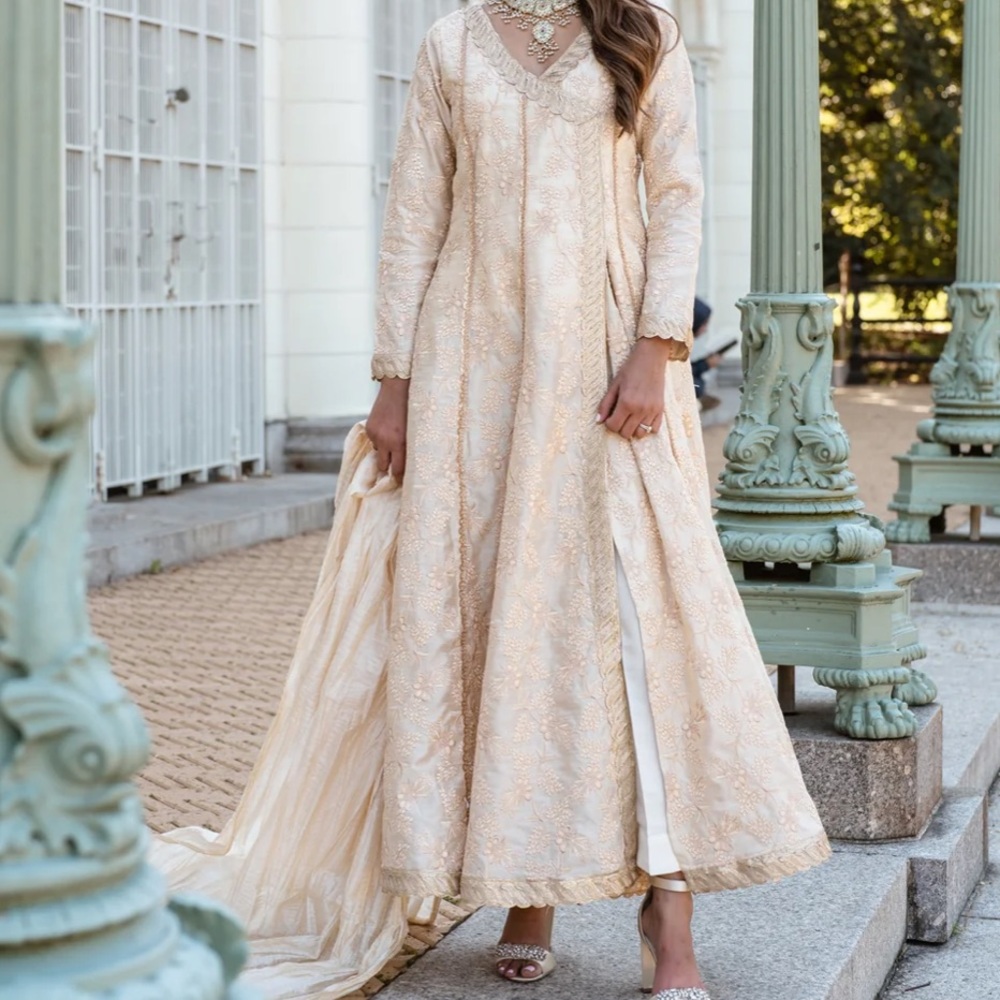 Beautiful Ayla Noor Isabella 3 Piece Stitched Suit